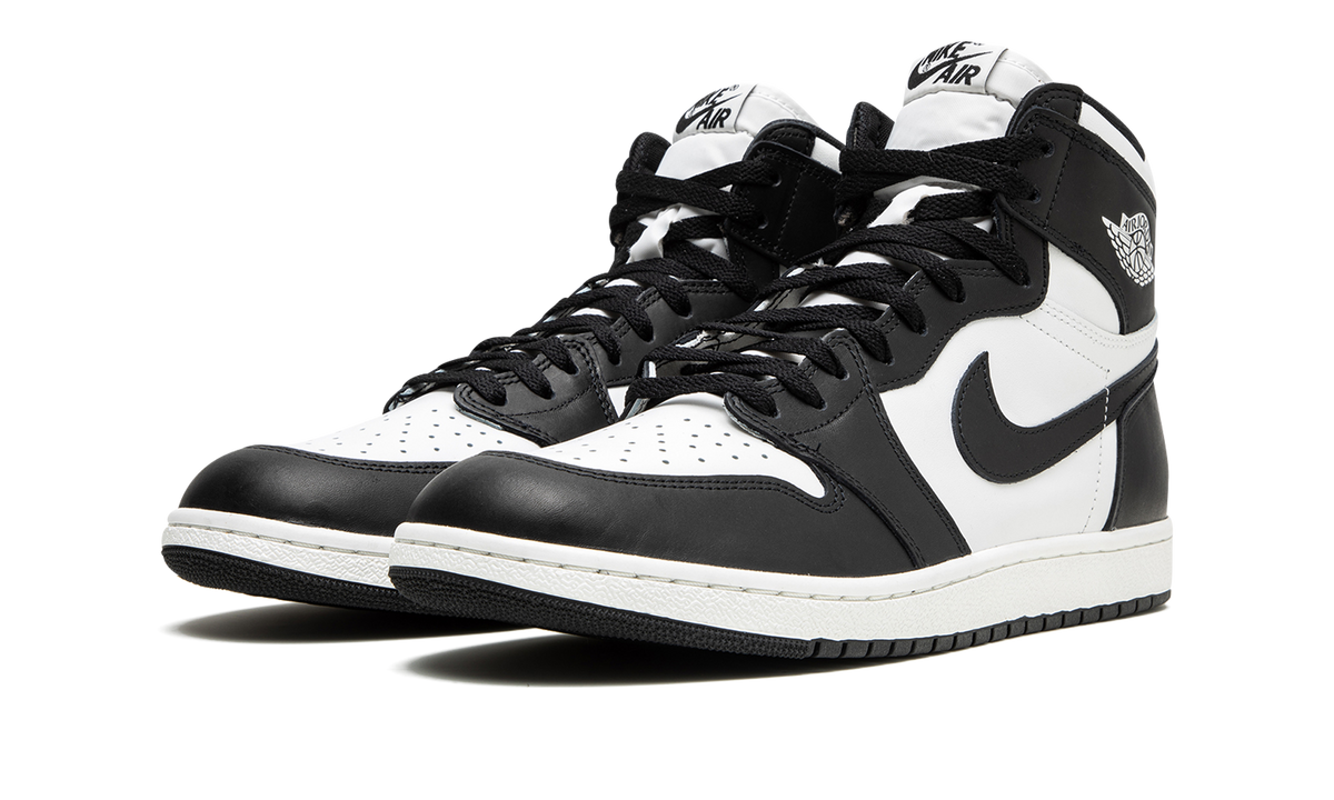 1 High 85 "Black / White 2023" BQ4422 001