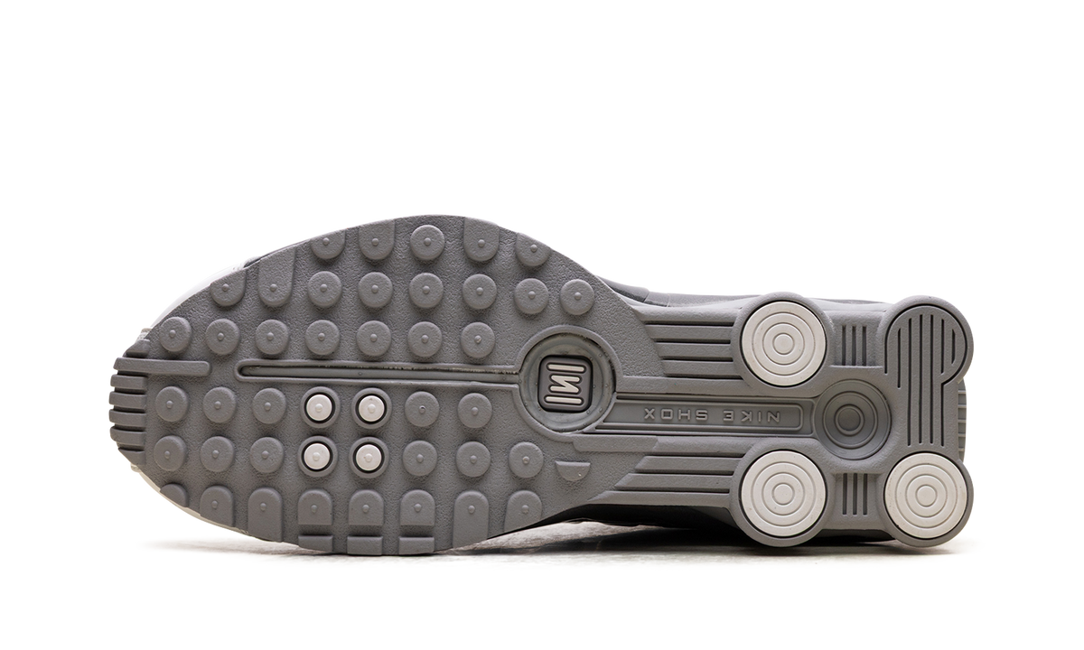 Shox R4 WMNS"White Iridescent" IB7703 100