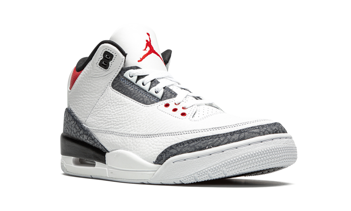 3 Retro SE DNM "Fire Red Denim" CZ6431 100