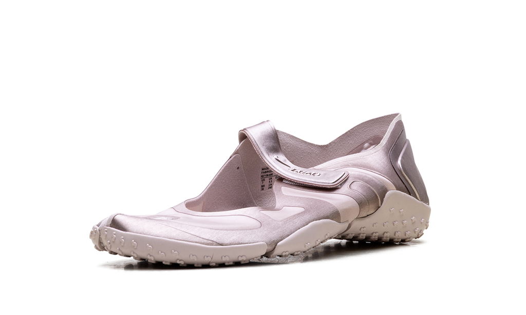 Air Rift Satin WMNS"SKIMS - Slit Red" IQ7158 600