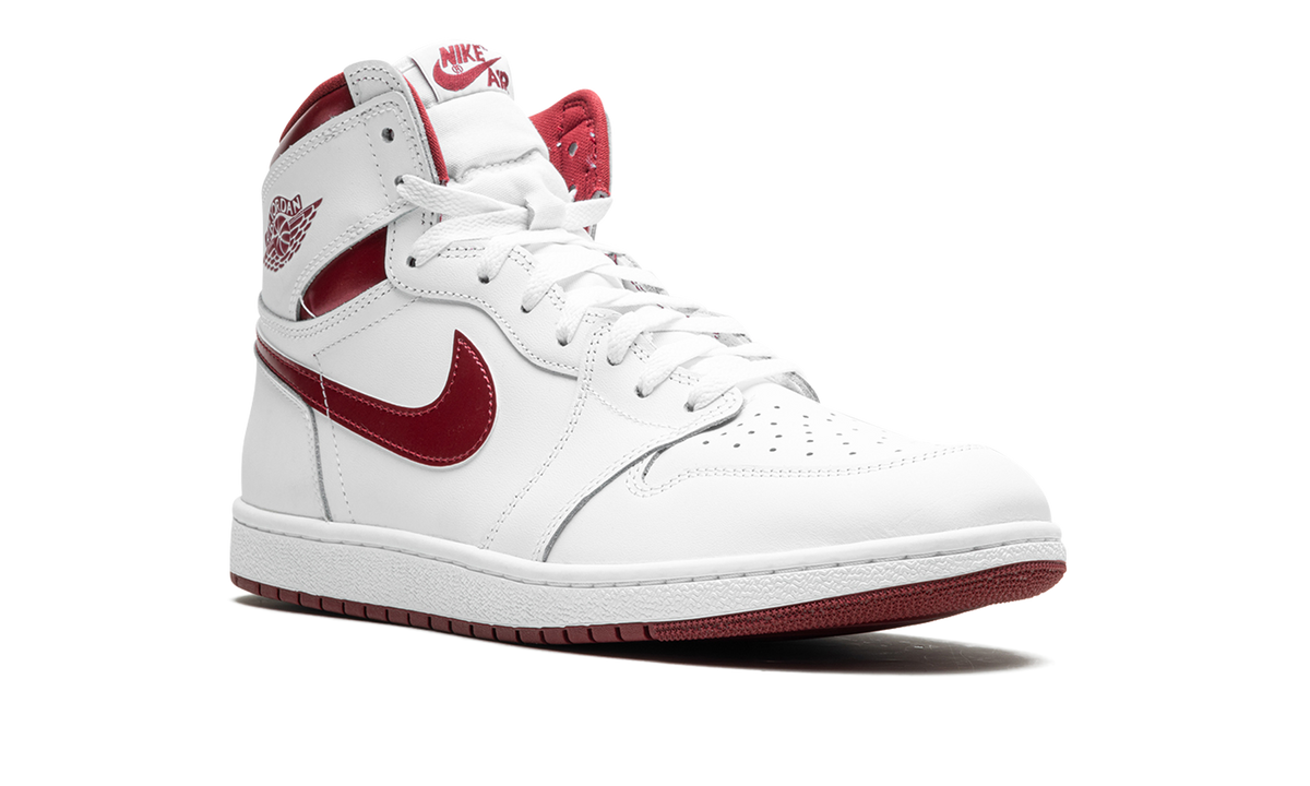 1 High '85 "Metallic Burgundy" BQ4422 161