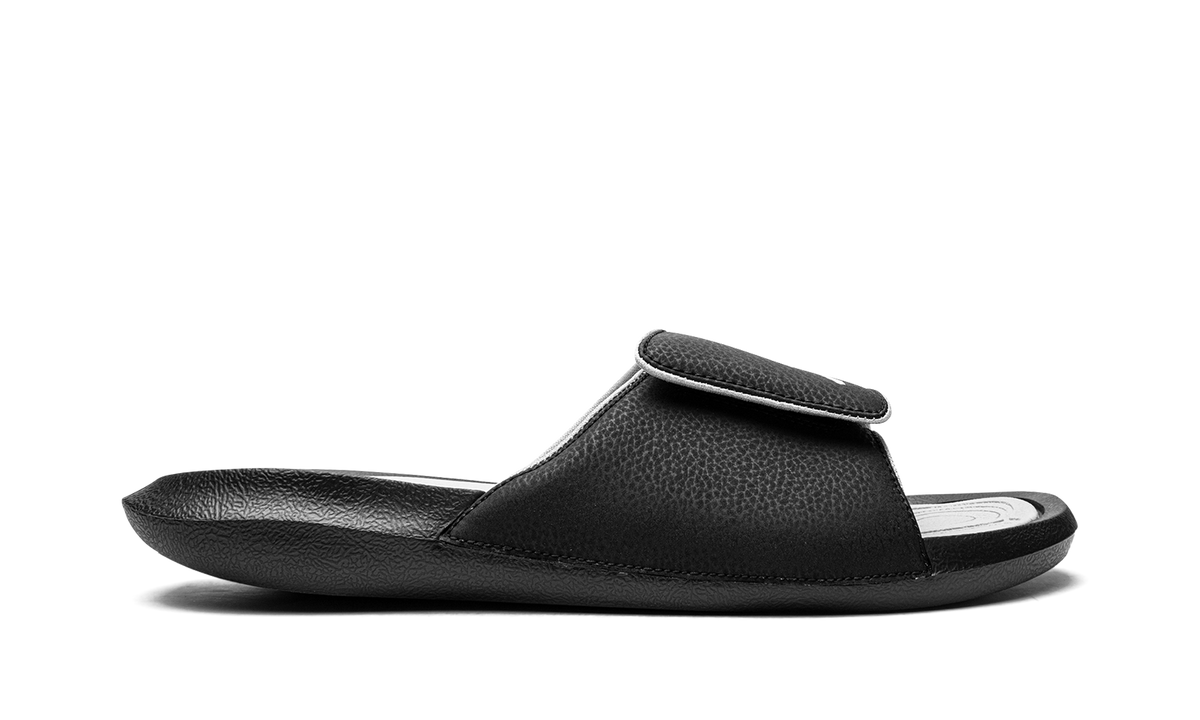 Hydro 6 "Black / Wolf Grey" 881473 011